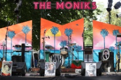 The Moniks 1 * 5616 x 3744 * (7.48MB)